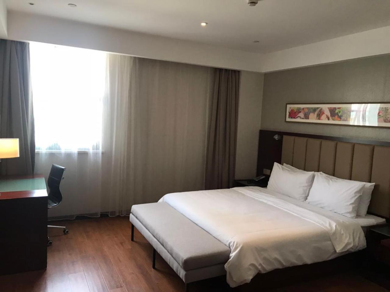 Yitel Hotel Sanghaj Kültér fotó